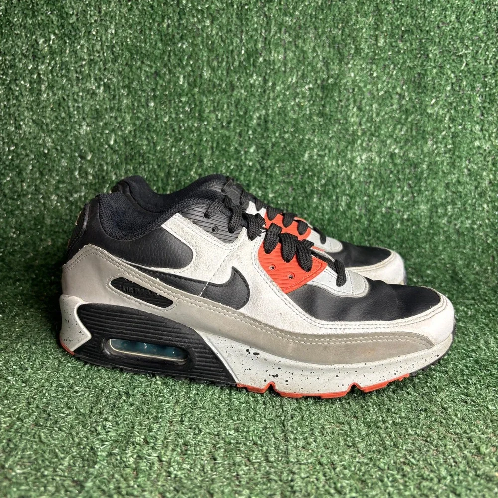 Nike Air Max 90 Speckled Midsole Sporty Sneakers Turf Orange Aquamarine Boys 5Y